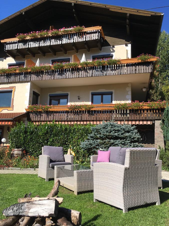 B&B Pension Karlsdorfer Hof Seeboden Exterior photo