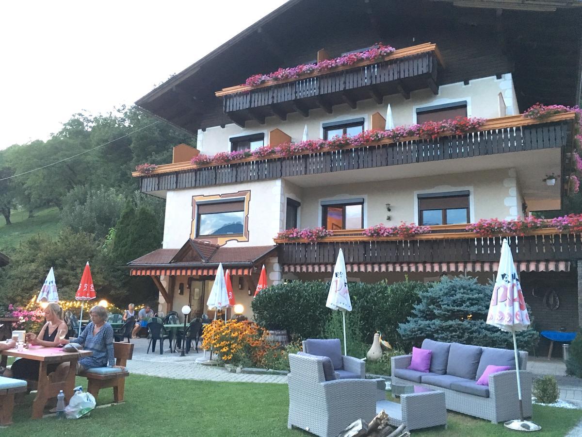 B&B Pension Karlsdorfer Hof Seeboden Exterior photo